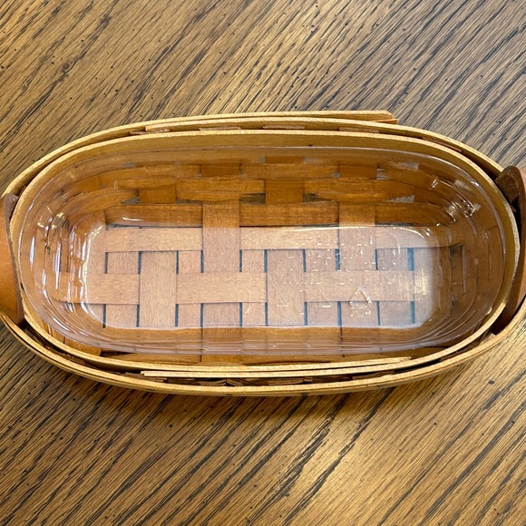 LONGABERGER 1997 LAVENDER BOOKING BASKET #10138 WITH PLASTIC INSERT - Picture 9 of 16